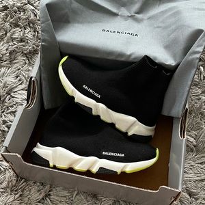 Authentic KIDS Balenciaga Speed Sneakers. US 9-9.5